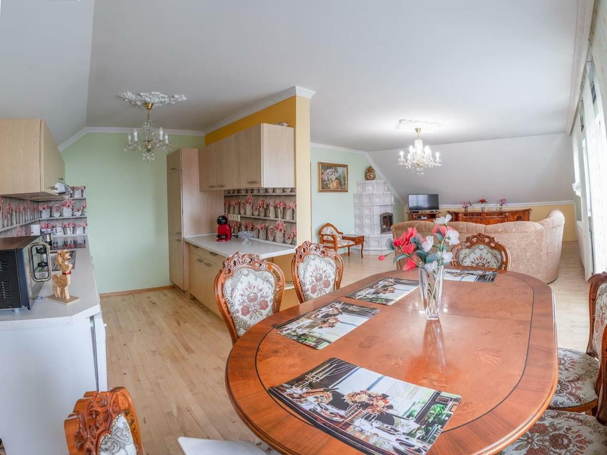 Apartma Ajda Komenda Dış mekan fotoğraf