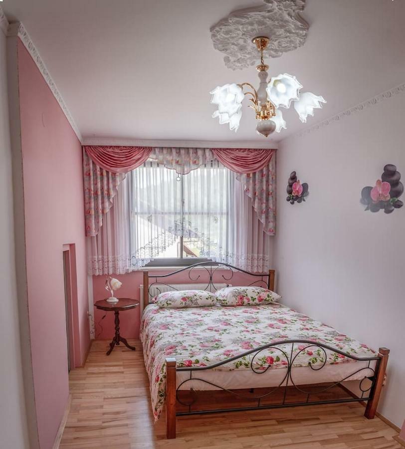 Apartma Ajda Komenda Dış mekan fotoğraf