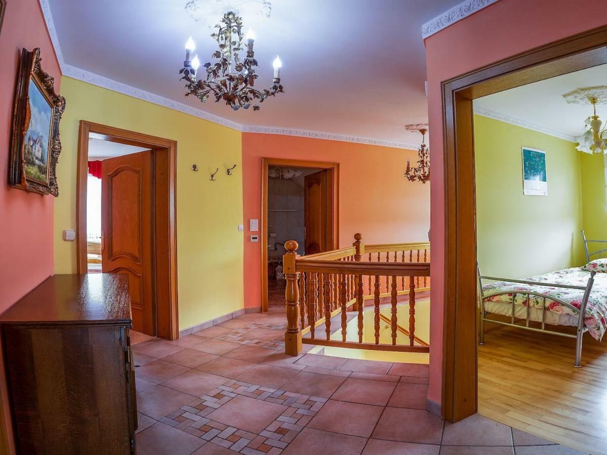 Apartma Ajda Komenda Dış mekan fotoğraf